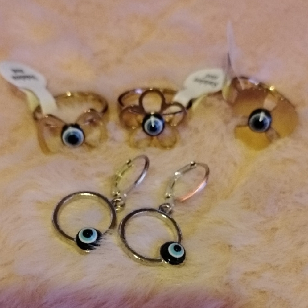 Size 17 Gold and Silver Evil Eye Jewelry Set